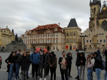8. listopadu 2021 - Třídy 1.C, 2.A a kvarta na exkurzi v Praze