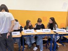 8. listopadu 2024 - Výjezdní zasedání „Evropské rady“ na gymnáziu