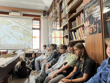 15. září 2025 - Třídy 1.A a P.A na exkurzi v Ústavu archeologické památkové péče