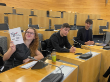 20. října 2025 - Debaťák na Rozhoduj!