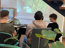 25. února 202 - Oči války