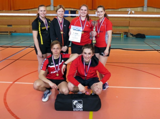 4. dubna 2018 - Republikové finále AŠSK v badmintonu středoškolských týmů ovládlo Podkrušnohorské gymnázium Most