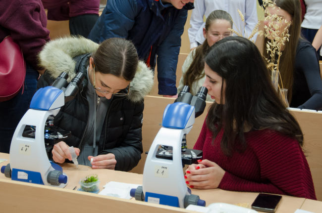 19. listopadu 2025 - Den otevřených dveří